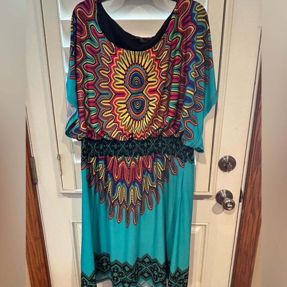 🩵💛Calessa Women’s Short Dress XL NICE🩵💛